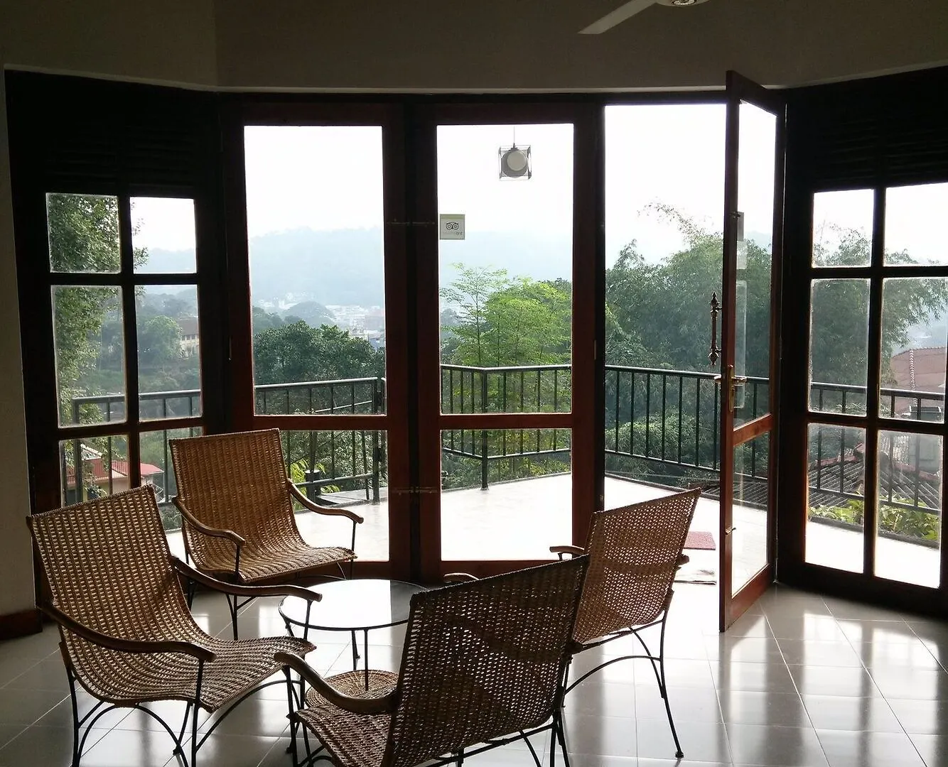 Pearl House Hotel Kandy 2*,  Sri Lanka